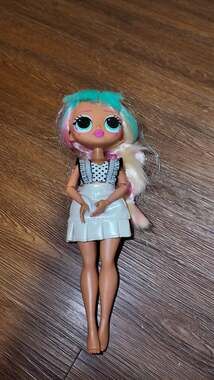 L.O.L. Surprise! O.M.G. Candylicious Fashion Doll – 9.5" Used